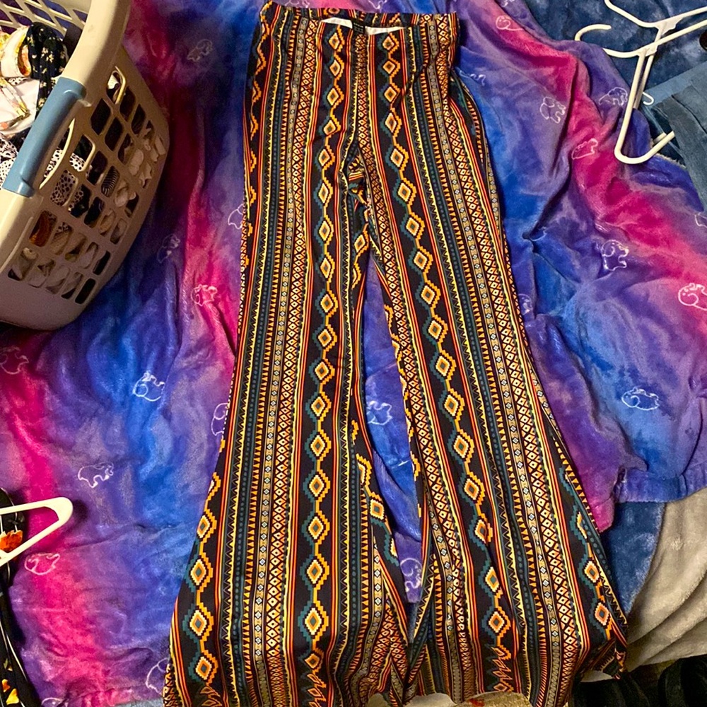 Flare style pattern pants